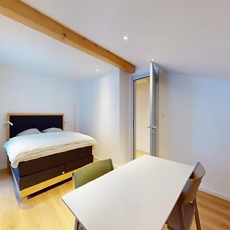 Appartement In Les With Storage Agettes