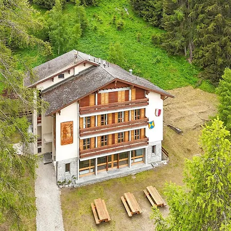 In Les With Storage Appartement Agettes
